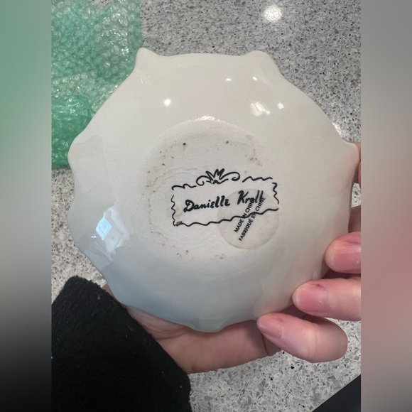 Danielle Kroll Ode to Paris Trinket Dish - Picture 3 of 3